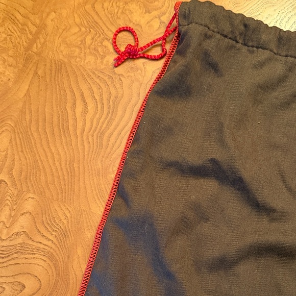 Coach Black Drawstring Dust Bag with Red Trim - Picture 4 of 6